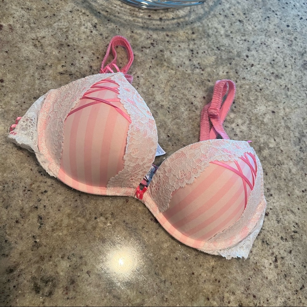 Victoria Secret Bra